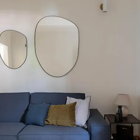 Iflat Blue Cozy Loft Near Saint Peter Apartman *